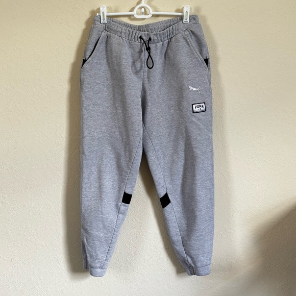 Puma x Adriana Lima Cropped Sweatshirt and Sweatpants Set. Size XS - Picture 3 of 7